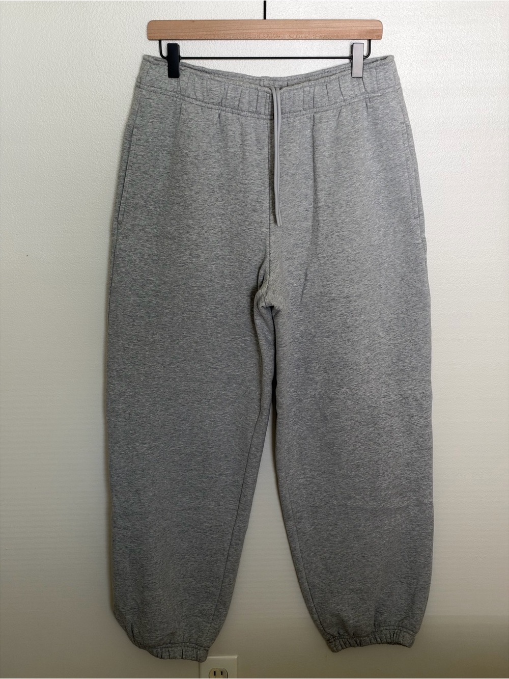 ATHLETA FOREVER FLEECE HIGH RISE JOGGER - Picture 4 of 12